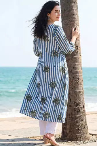 Women Printed Regular Pure Cotton Kurta with Trousers