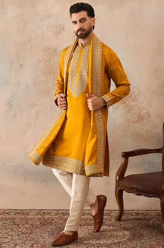 Mens mustard silk blend solid embroidered kurta with dupatta