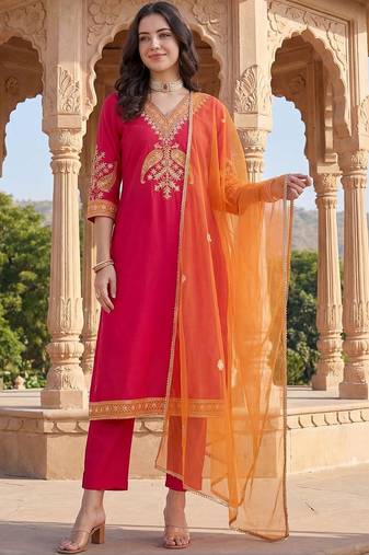 Women Ethnic Motifs Embroidered Regular Thread Work Kurta with Trousers & With Dupatta