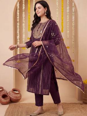 Women Ethnic Motifs Embroidered Regular Thread Work Kurta with Trousers & With Dupatta 1