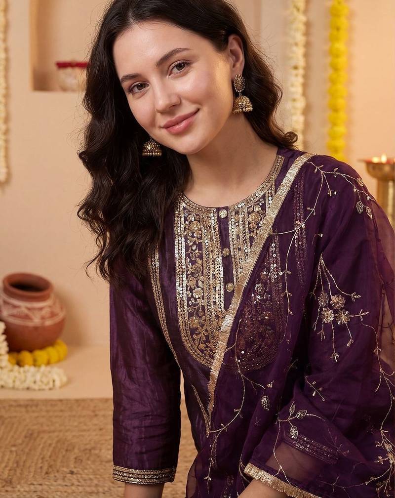 Women Ethnic Motifs Embroidered Regular Thread Work Kurta with Trousers & With Dupatta
