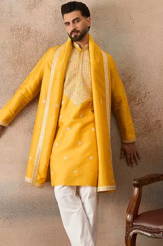 Mens yellow silk blend solid embroidered kurta with dupatta