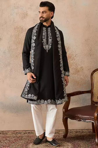 Mens black silk blend solid embroidered kurta with dupatta