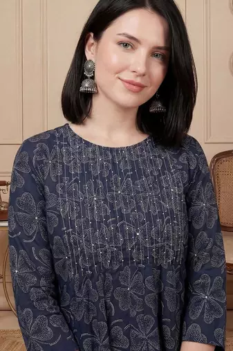 Women Ethnic Motifs Printed Regular Beads and Stones Pure Cotton Kurta with Trousers & With Dupatta