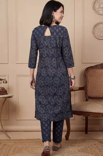 Women Ethnic Motifs Printed Regular Beads and Stones Pure Cotton Kurta with Trousers & With Dupatta