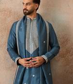 Mens blue silk blend solid embroidered kurta with dupatta