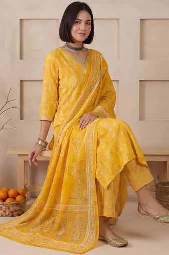 Women Printed Regular Chanderi Silk Kurta with Trousers & With Dupatta