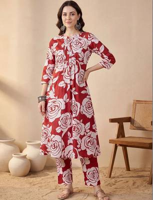 Women Floral Printed Regular Pure Cotton Kurta with Trousers 1