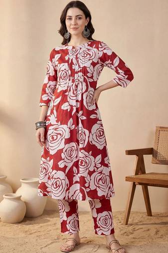 Women Floral Printed Regular Pure Cotton Kurta with Trousers