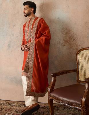 Mens orange silk blend solid embroidered kurta and trouser with dupatta 3