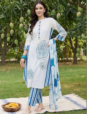 Women Floral Printed Regular Mirror Work Pure Cotton Kurta with Trousers & With Dupatta 6