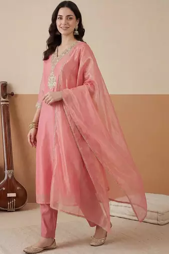 Women Ethnic Motifs Embroidered Regular Kurta with Trousers & With Dupatta