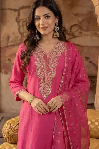 Women Ethnic Motifs Embroidered Regular Sequinned Liva Kurta with Trousers & With Dupatta