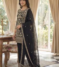 Women Floral Embroidered Panelled Sequinned Kurta with Trousers & With Dupatta