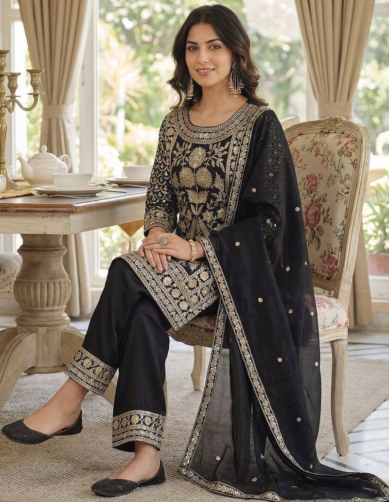 Women Floral Embroidered Panelled Sequinned Kurta with Trousers & With Dupatta