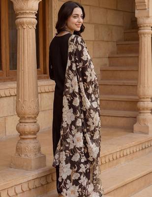 Women Ethnic Motifs Embroidered Regular Kurta with Palazzos & With Dupatta 5