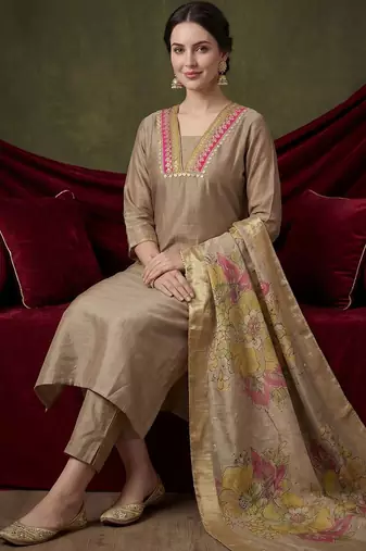 Women Ethnic Motifs Embroidered Regular Raw Silk Kurta with Trousers & With Dupatta