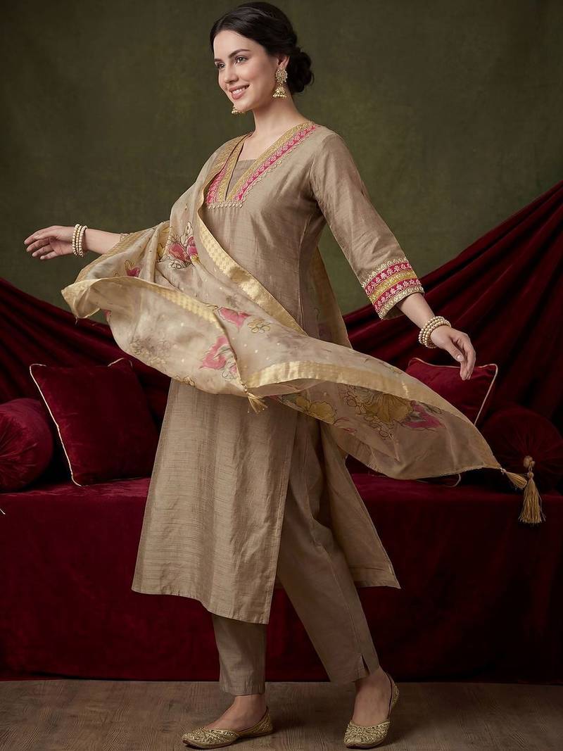 Women Ethnic Motifs Embroidered Regular Raw Silk Kurta with Trousers & With Dupatta