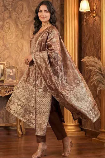Women Floral Regular Kurta with Trousers & With Dupatta