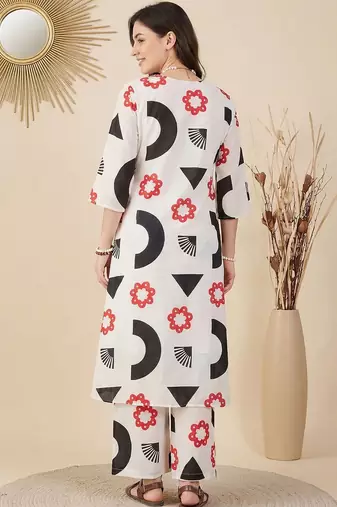 Women Printed Regular Kurta with Palazzos