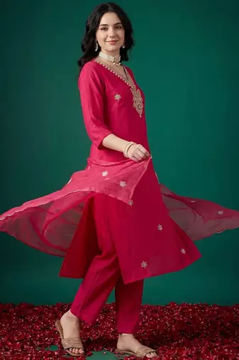 Women Ethnic Motifs Embroidered Regular Thread Work Kurta with Trousers & With Dupatta