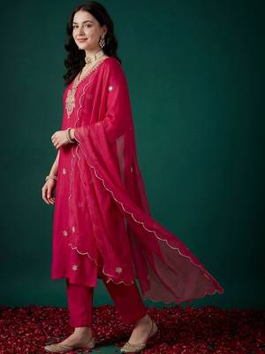Women Ethnic Motifs Embroidered Regular Thread Work Kurta with Trousers & With Dupatta 6