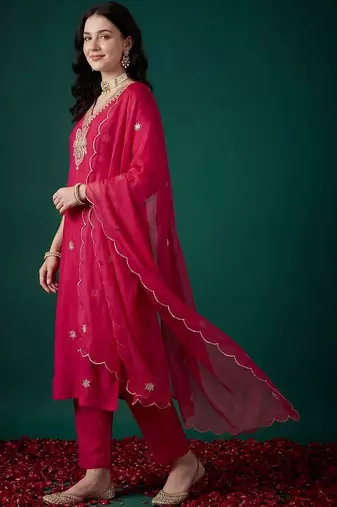 Women Ethnic Motifs Embroidered Regular Thread Work Kurta with Trousers & With Dupatta