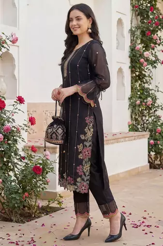 Women Floral Embroidered Regular Mirror Work Kurta with Trousers & With Dupatta