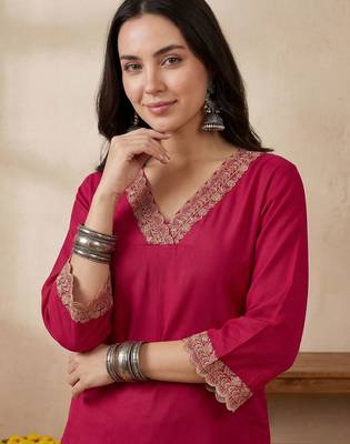 Women Ethnic Motifs Embroidered Regular Sequinned Kurta with Trousers 6
