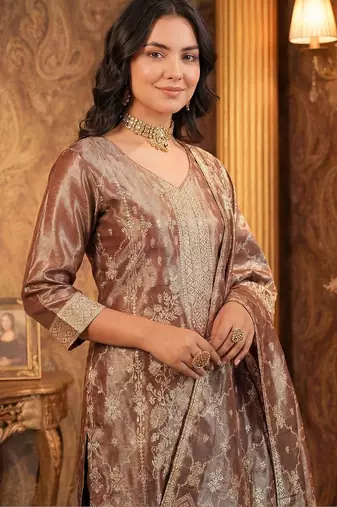 Women Floral Regular Kurta with Trousers & With Dupatta