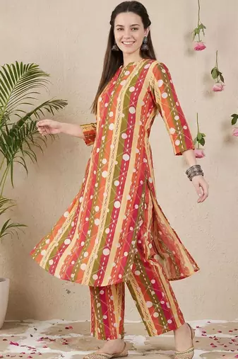 Women Printed Regular Pure Cotton Kurta with Palazzos