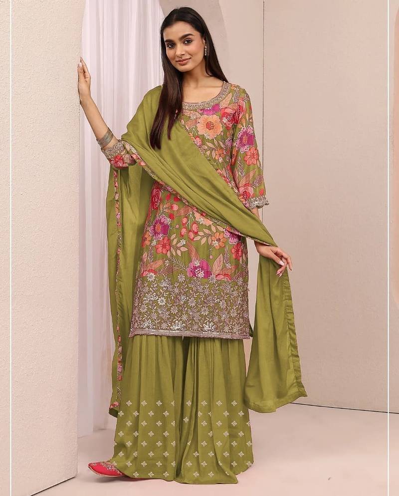 Mehendi floral print chinon kurta palazzo set with dupatta