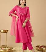 Women Regular Kurta with Trousers & With Dupatta