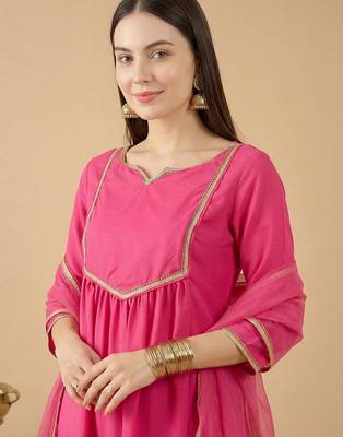 Women Regular Kurta with Trousers & With Dupatta 2