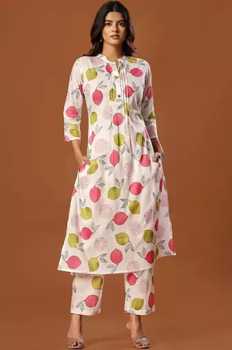 Women Ethnic Motifs Printed Regular Pure Cotton Kurta with Trousers