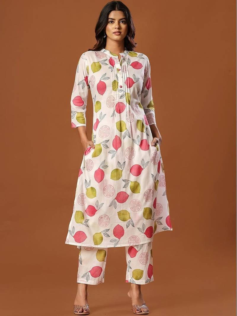 Women Ethnic Motifs Printed Regular Pure Cotton Kurta with Trousers