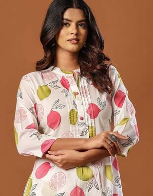 Women Ethnic Motifs Printed Regular Pure Cotton Kurta with Trousers 4
