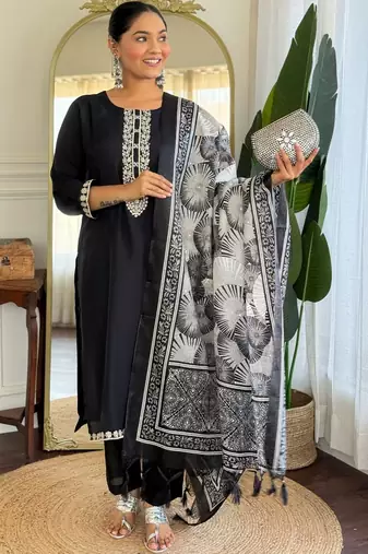 Women Ethnic Motifs Embroidered Regular Thread Work Kurta with Trousers & With Dupatta