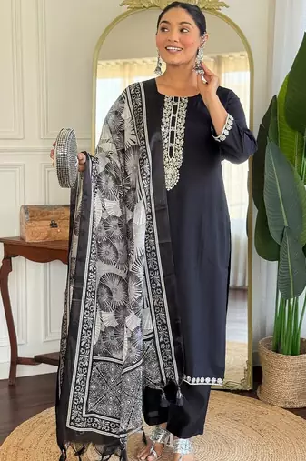 Women Ethnic Motifs Embroidered Regular Thread Work Kurta with Trousers & With Dupatta