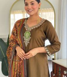 Women Ethnic Motifs Embroidered Regular Sequinned Kurta with Trousers & With Dupatta