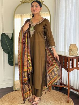 Women Ethnic Motifs Embroidered Regular Sequinned Kurta with Trousers & With Dupatta 1