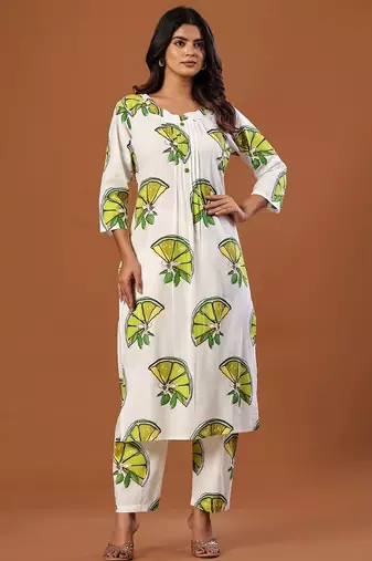 Women Printed Regular Pure Cotton Kurta with Trousers