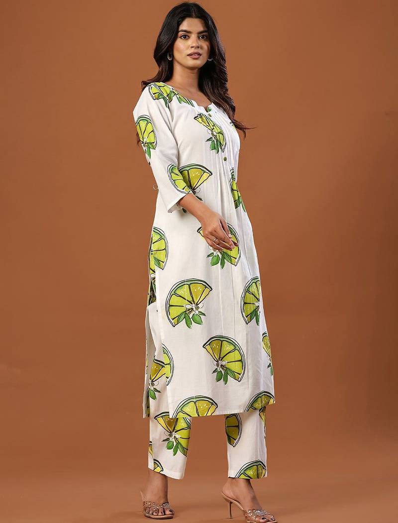 Women Printed Regular Pure Cotton Kurta with Trousers