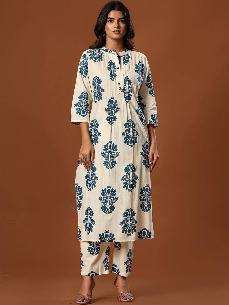 Women Floral Printed Regular Pure Cotton Kurta with Trousers