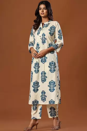 Women Floral Printed Regular Pure Cotton Kurta with Trousers