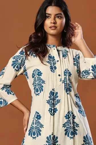 Women Floral Printed Regular Pure Cotton Kurta with Trousers