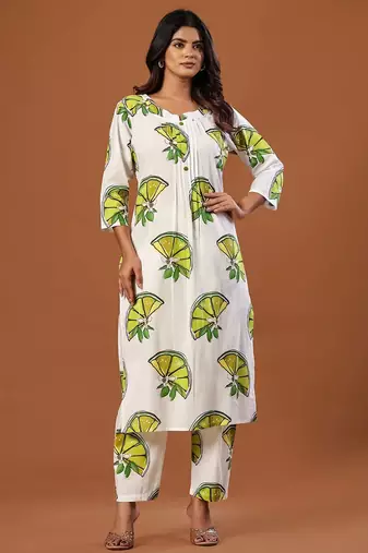Women Printed Regular Pure Cotton Kurta with Trousers