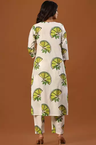 Women Printed Regular Pure Cotton Kurta with Trousers