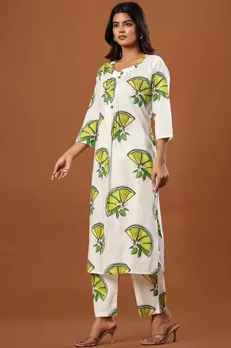 Women Printed Regular Pure Cotton Kurta with Trousers