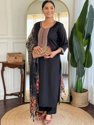 Women Ethnic Motifs Embroidered Regular Sequinned Kurta with Trousers & With Dupatta 3